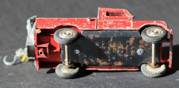Corgi Toys Land Rover Pick-up 109 WB Towtruck 1962 DieCast Model (2267)